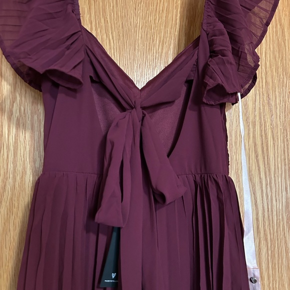 Pleated Purple Maxi Dress - Lulus Size S  **New With Tags** - Picture 6 of 8